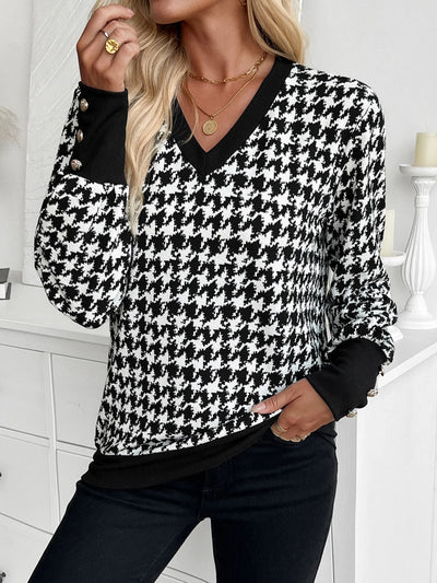 Houndstooth V-Neck Knit Top