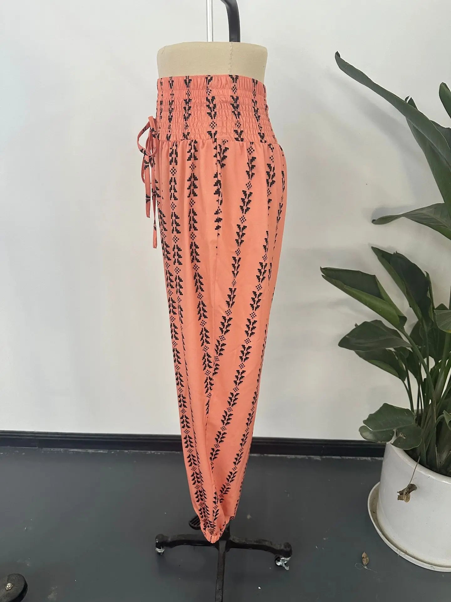 Women's Boho Print Smocked Waist Jogger Pants