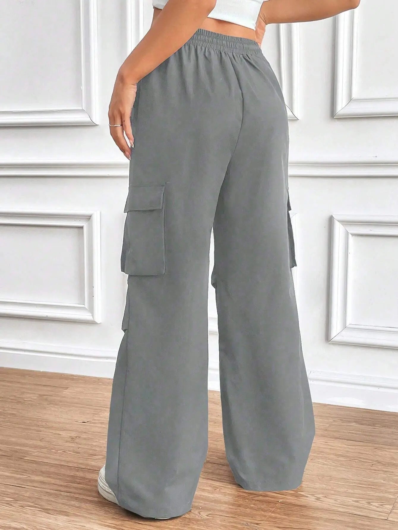 Women's Drawstring Wide-Leg Cargo Pants