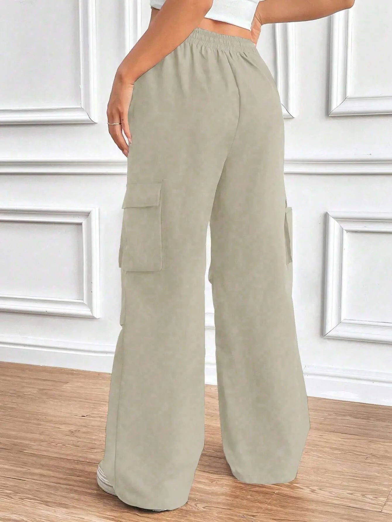 Women's Drawstring Wide-Leg Cargo Pants