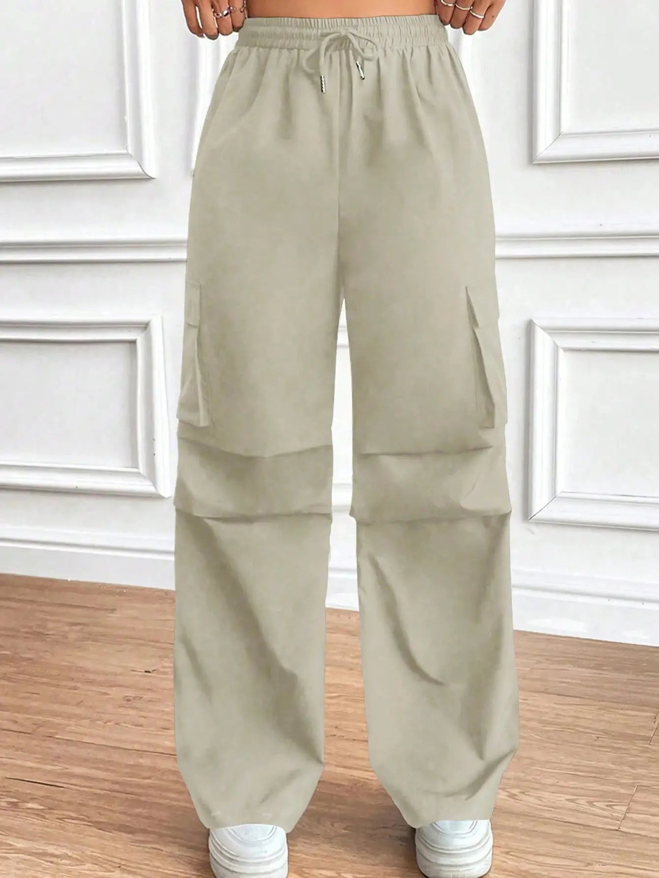 Women's Drawstring Wide-Leg Cargo Pants