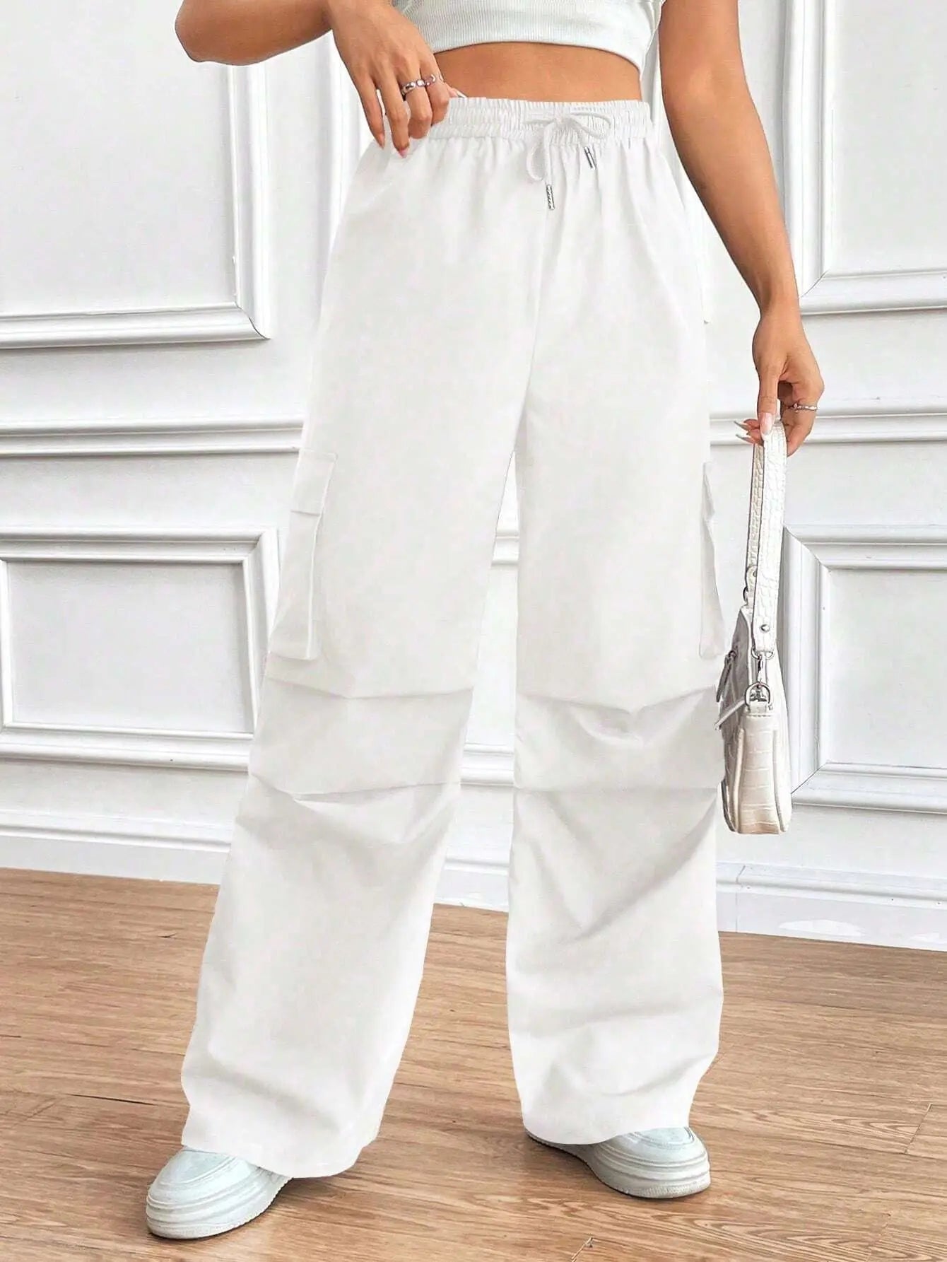 Women's Drawstring Wide-Leg Cargo Pants