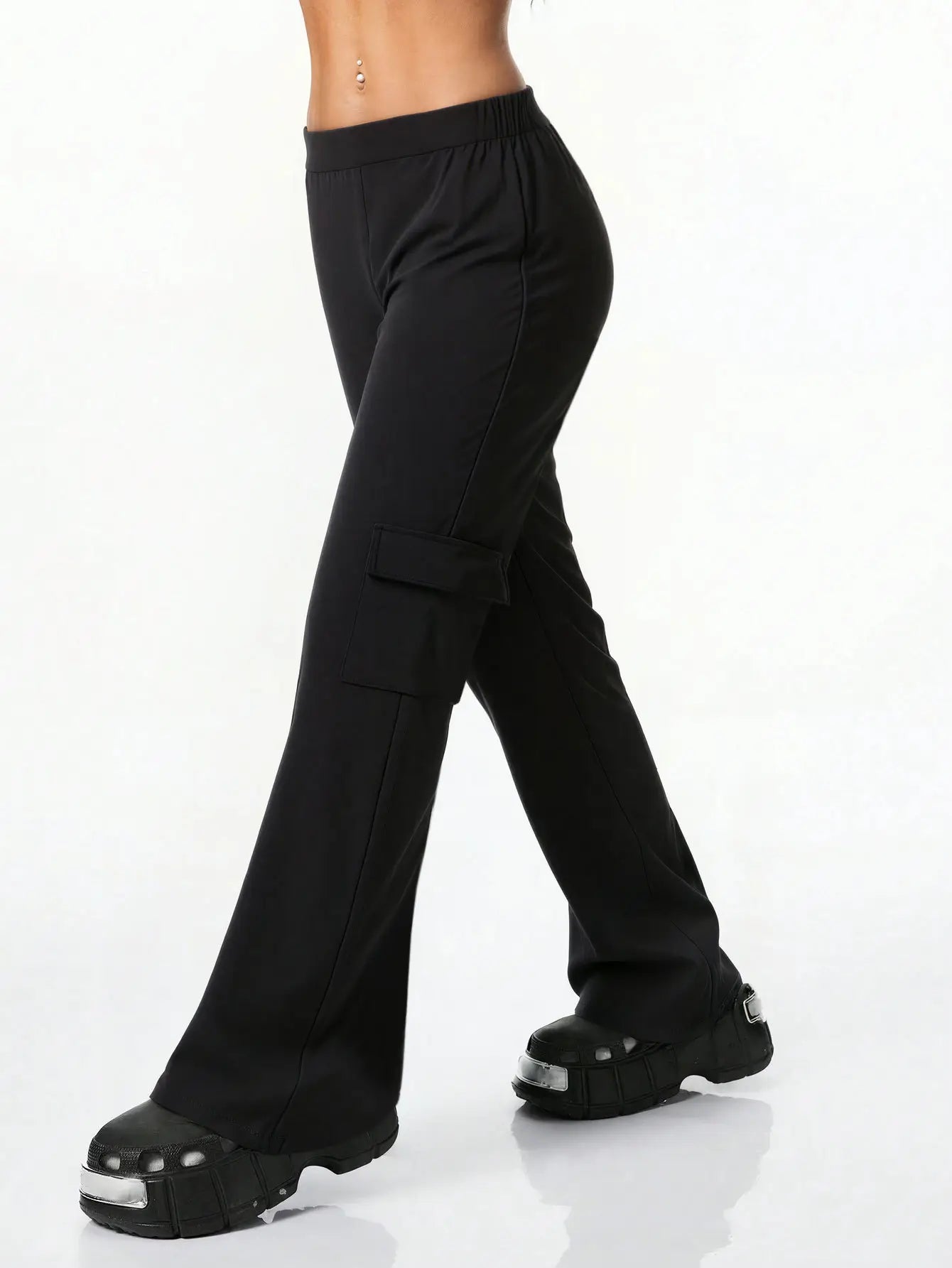 Wide-Leg Cargo Pocket Trousers